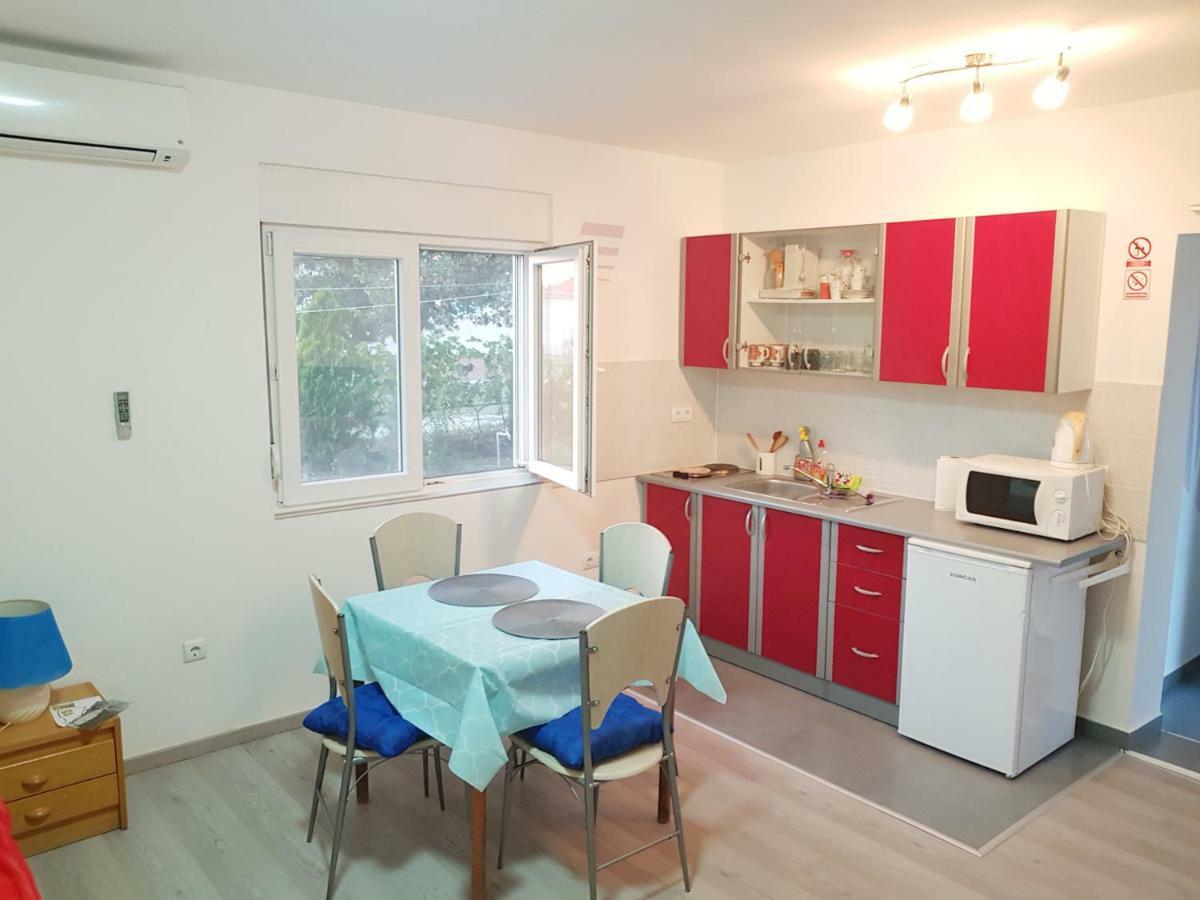 Apartment Brigitte Vrsi Exteriér fotografie